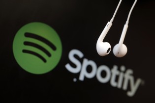 El pase del año: Google compraría Spotify en 41 billones de dólares