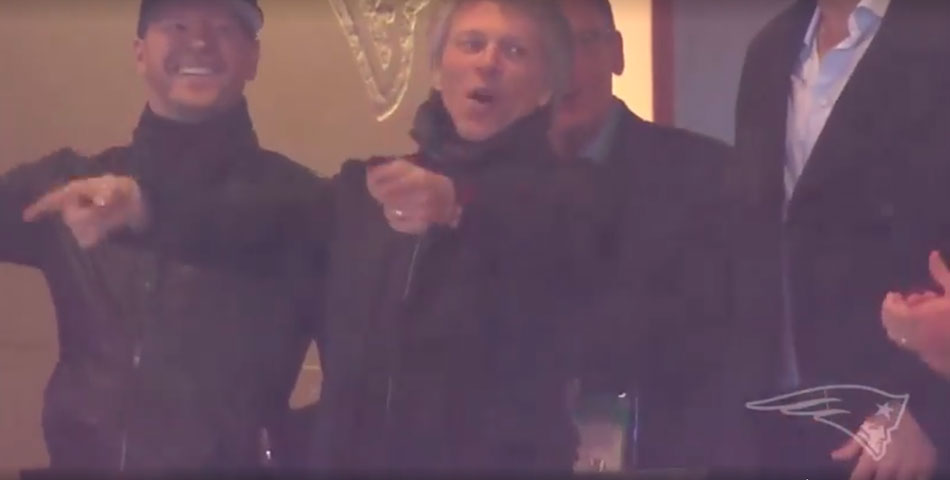 Crack: Jon Bon Jovi dirigió a la hinchada de New England Patriots