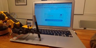 De salón: un robot trolleó el recaptcha de Google