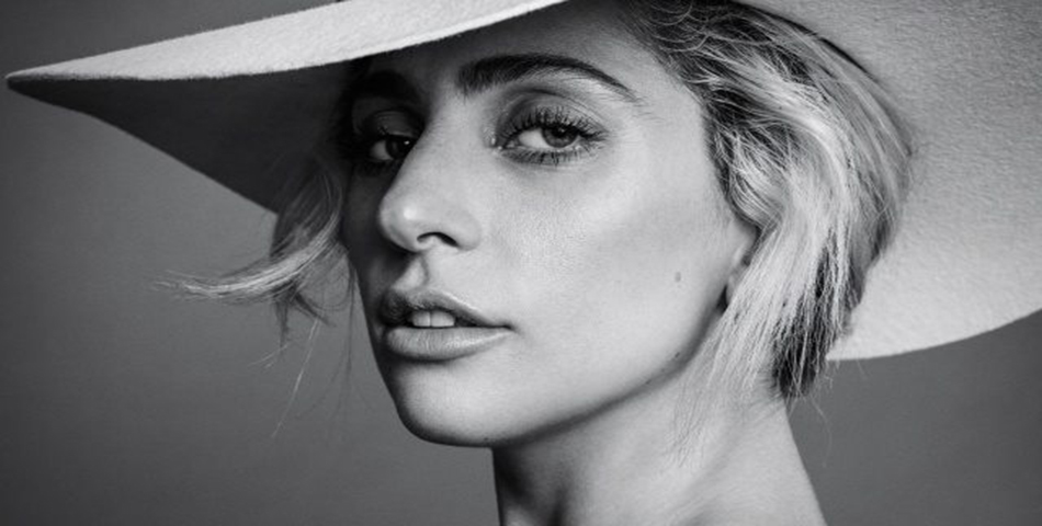 Lady Gaga hizo algo loco en su patio para su presentación en el Super Bowl