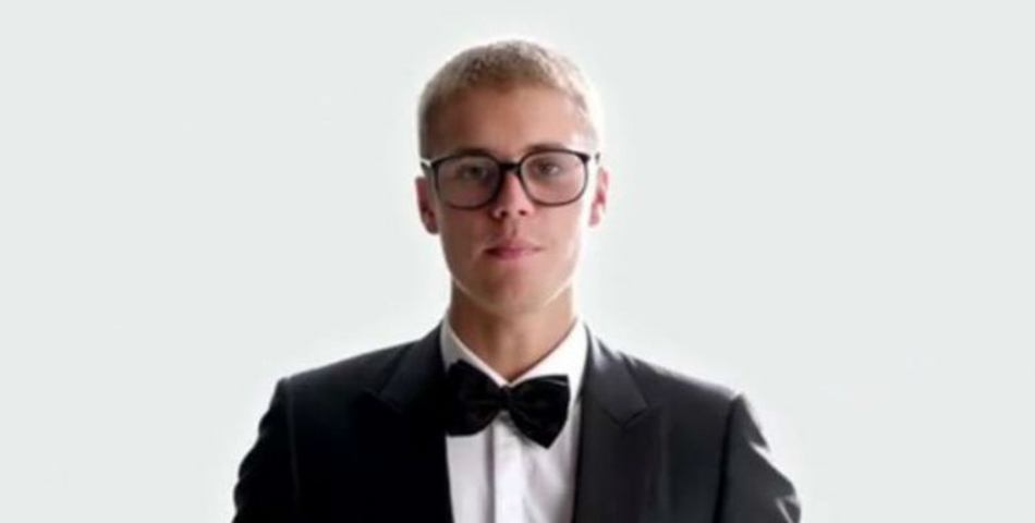 Si de laburo se trata… Justin Bieber vuelve a movilizar redes