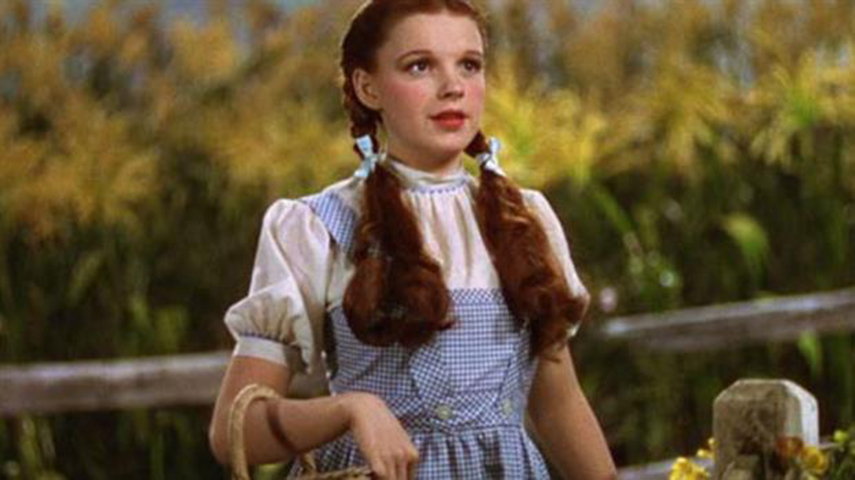 Judy Garland sufrió abusos en la filmación de “El mago de Oz”