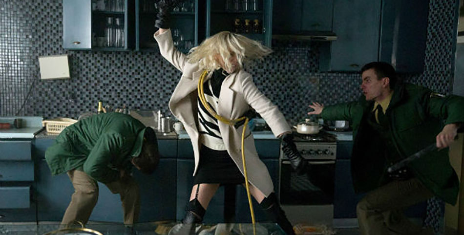 Sexo, tiros y Guerra Fría: mirá el primer adelanto de Atomic Blonde con Charlize Theron