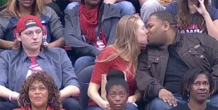 Imperdible: la divertida Kiss Cam que terminó con una pareja de la NBA