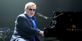 Elton John cancela sus conciertos por una “infección potencialmente mortal”
