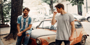 ¡The Chainsmokers publicaron su primer álbum de estudio!