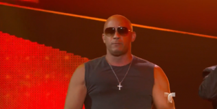 ¡Vin Diesel se subió al escenario y cantó junto a Nicky Jam en los premios Billboard!