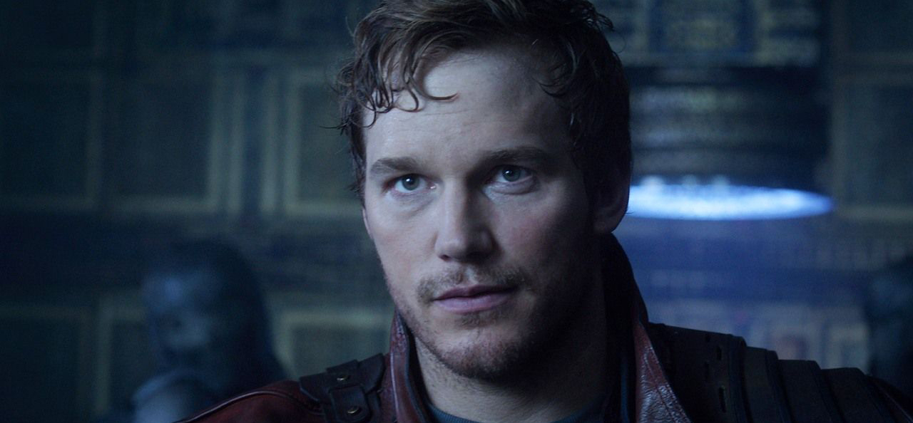 Increíble: Chris Pratt completa un cubo mágico en medio de una entrevista