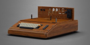 Subastan una de las primeras Apple I creada por Jobs y Wozniak