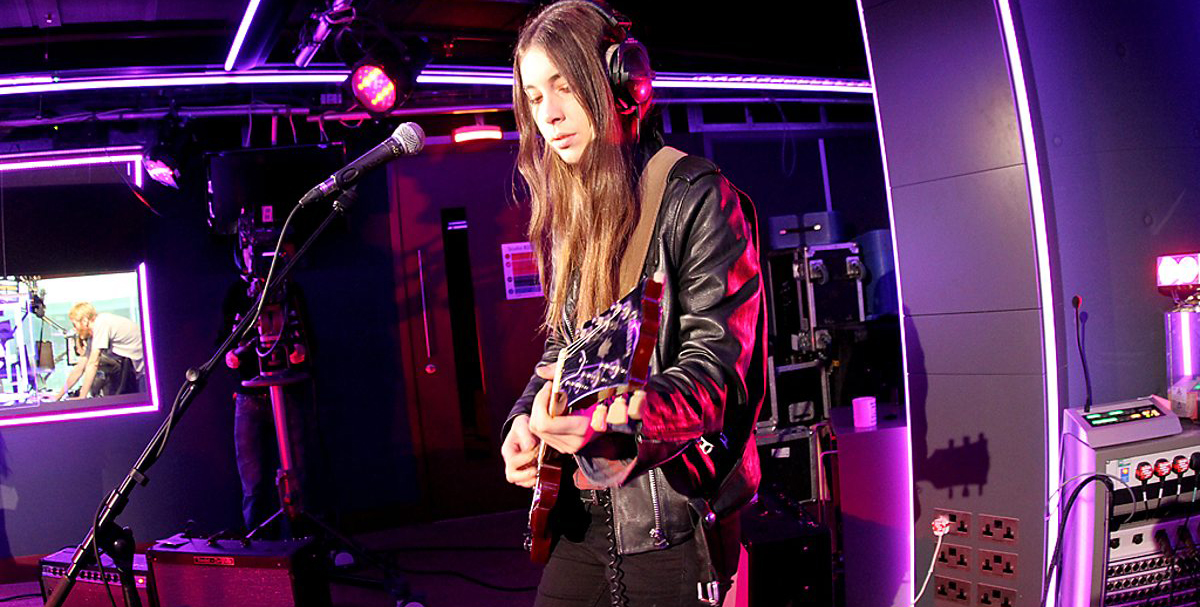 Haim hizo un cover de Selena Gomez en la BBC