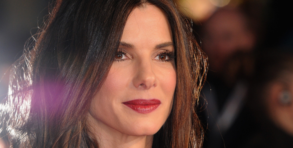 Sandra Bullock se enfrentará a extraterrestres