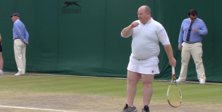 Wimbledon: ¡Les gritaba a las tenistas y terminó pasando un papelón!