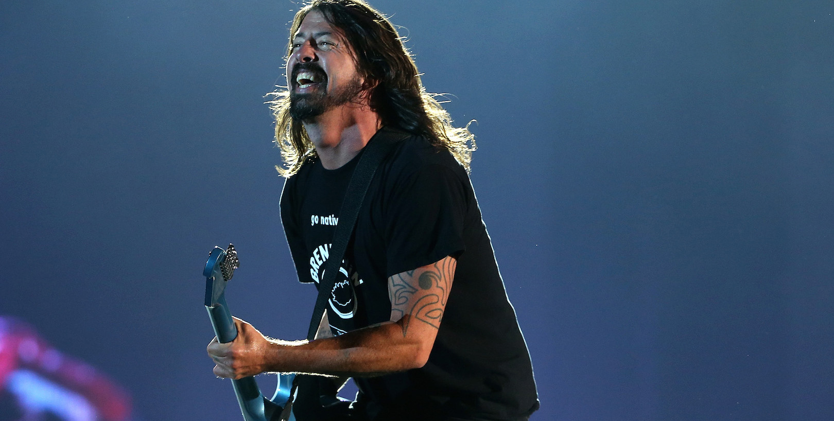 Imperdible: Dave Grohl se metió en el pogo de un show de Metallica