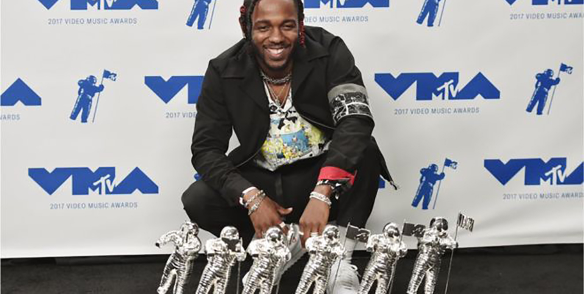 ¡Kendrick Lamar arrasó en los MTV VMA’s!
