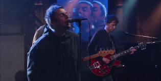 Liam Gallagher hizo las paces con James Corden y tocó en vivo Wall of Glass