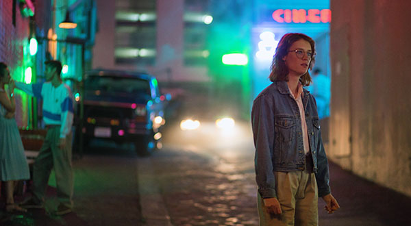 Black-Mirror-Season-3-San-Junipero-Mackenzie-Davis