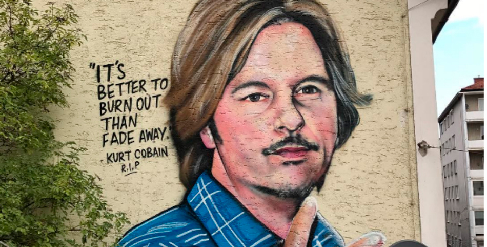 Insólito: un mural confundió a Kurt Cobain con un actor de comedia