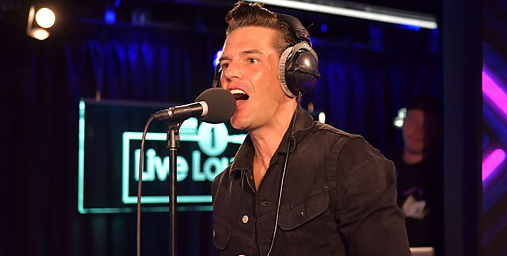 The Killers en el BBC1 Live Lounge: ¡homenaje a Bowie y clásicos en vivo!