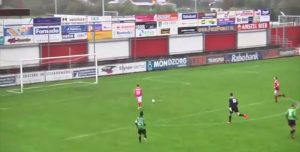 Increíble: un holandés desperdició la ocasión de gol del año