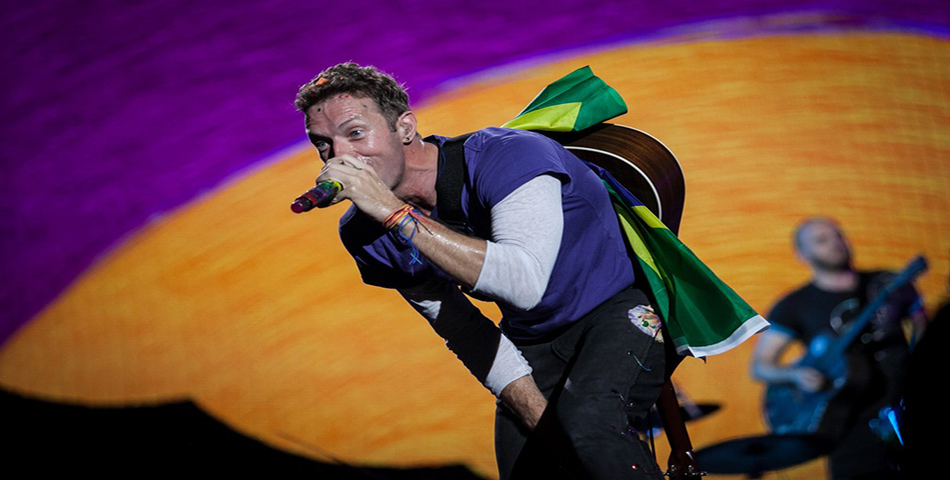¡Chris Martin y Dua Lipa tocaron juntos en Brasil!