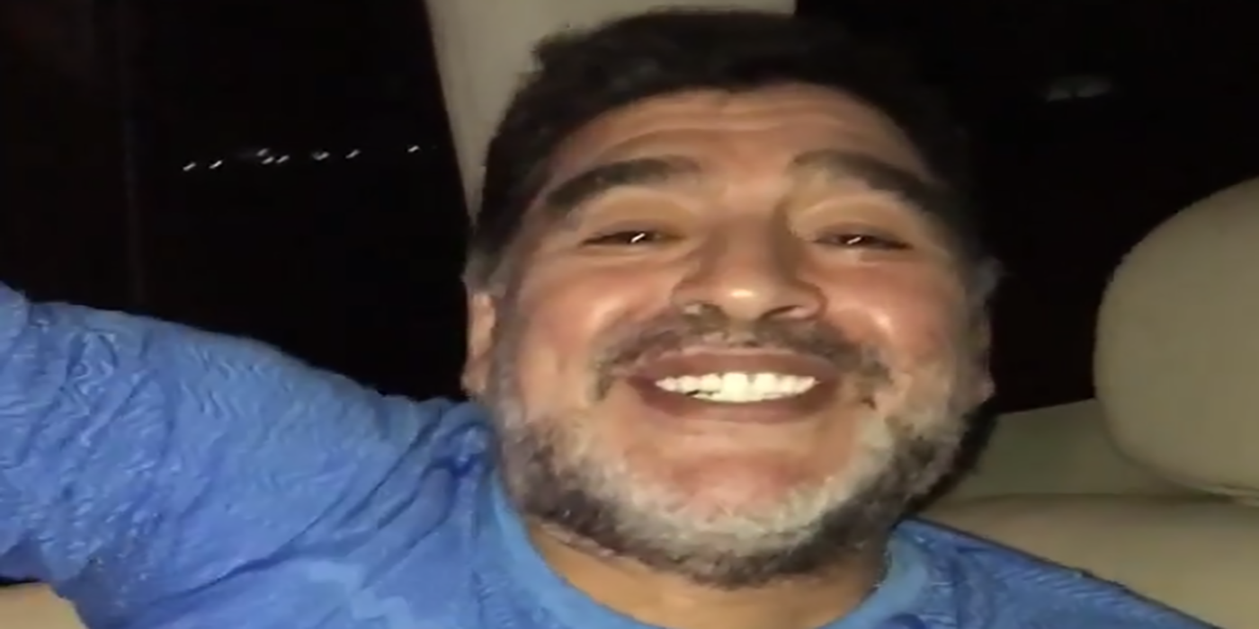 Con mensajes de amor, Maradona festejó el millón de seguidores en su cuenta de Instagram