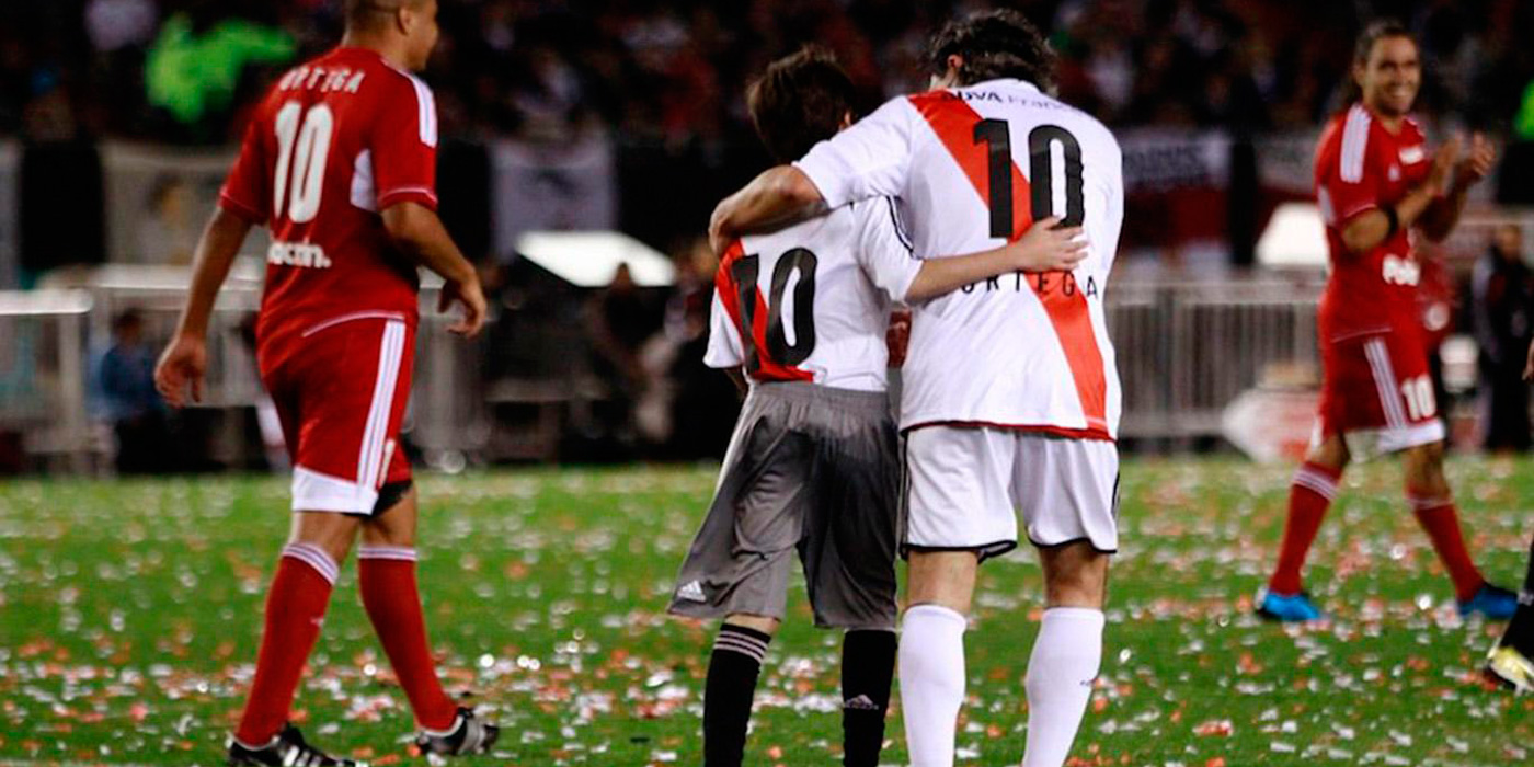 Hablemos del nuevo (y emotivo) tatuaje de Ariel Ortega
