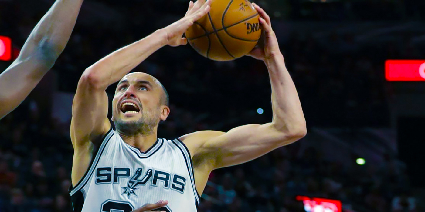 ¿Cómo lo hizo? La demencial asistencia de Manu Ginóbili para el triunfo de los Spurs