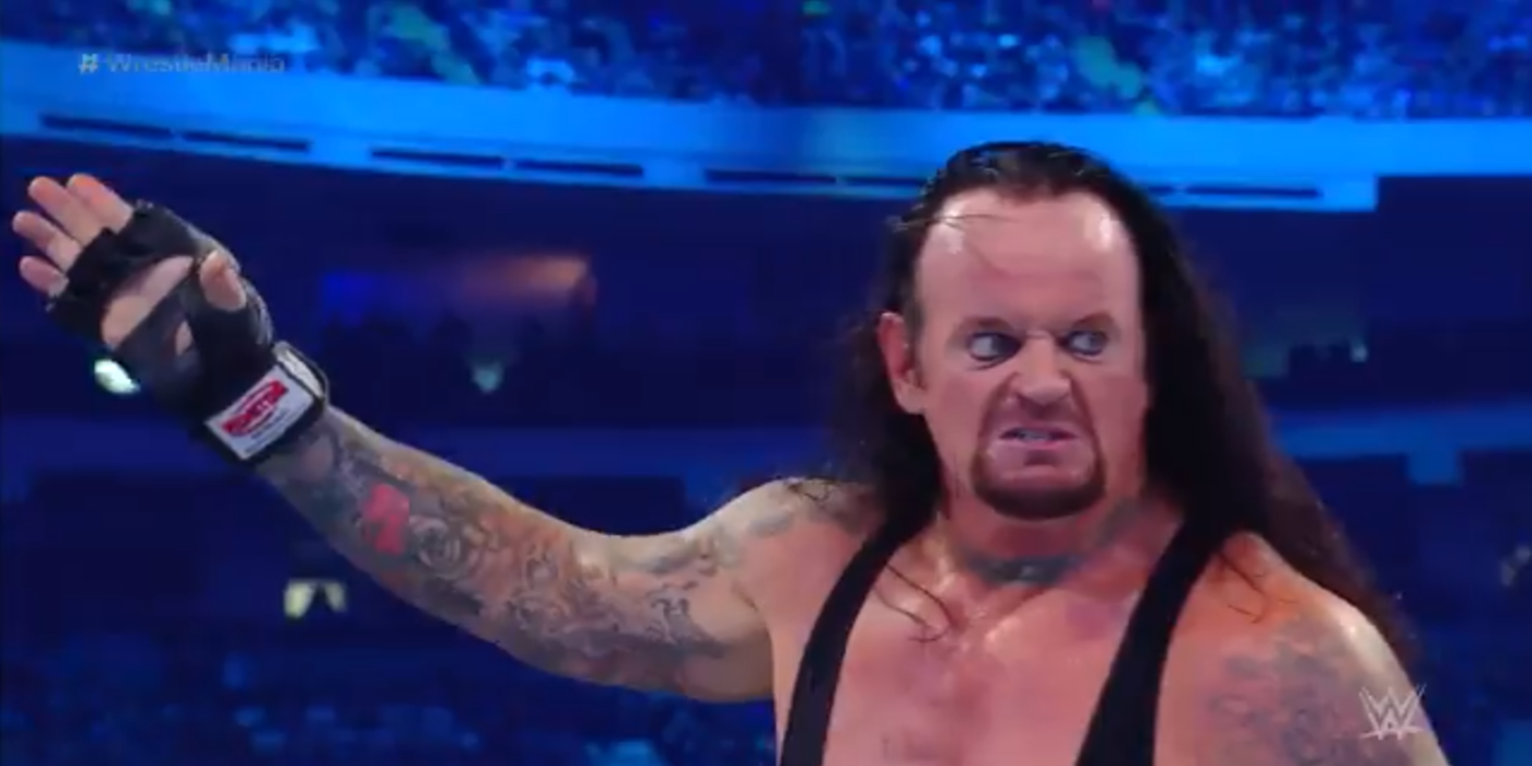 WWE: ¡Volvió Undertaker y despedazó a John Cena!