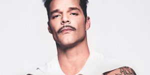 El desnudo artístico (y letal) de Ricky Martin