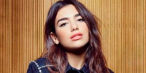 Hablemos del look que Dua Lipa lució en Nueva York