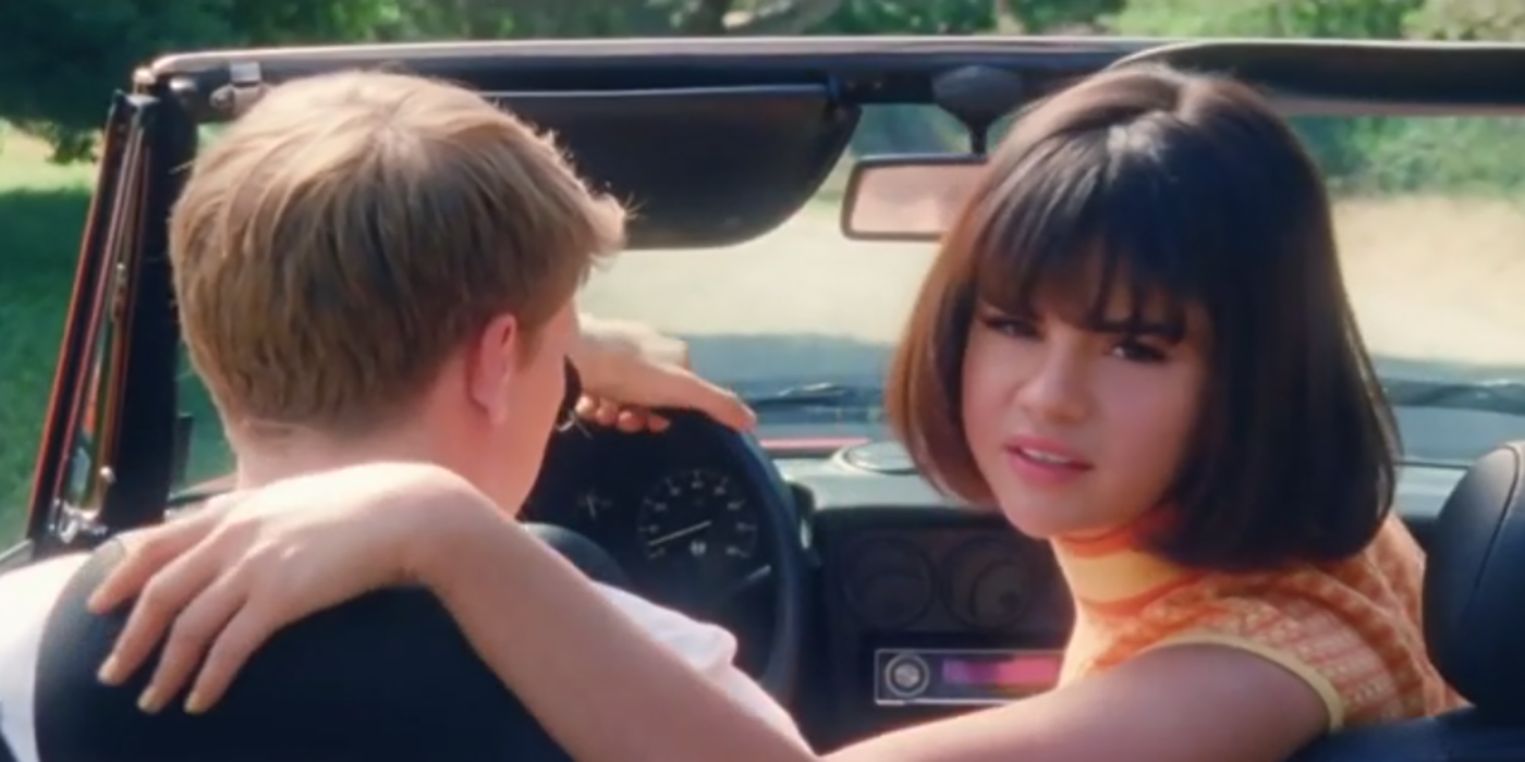 Selena Gomez juega a ser “Bonnie y Clyde” en su nuevo videoclip