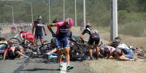 Impactante: Así terminó el cuerpo de un ciclista, luego de sufrir un accidente en el Tour de France