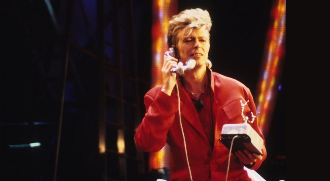 Escuchá una versión inédita de Zeroes de Bowie