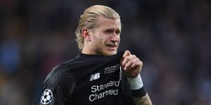 Karius volvió a jugar en Anfield después de sus errores en la final de la Champions y fue recibido de esta manera