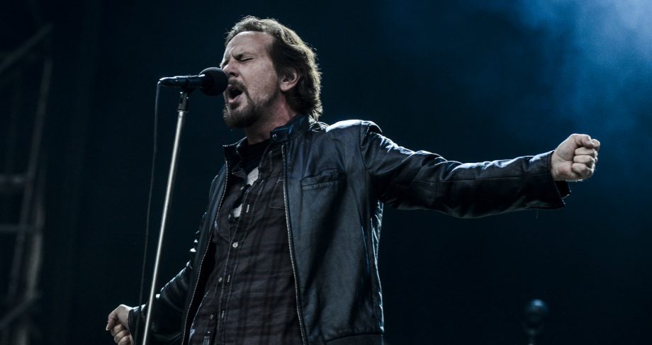 Pearl Jam sorprendió con un tema que nunca antes había tocado en vivo