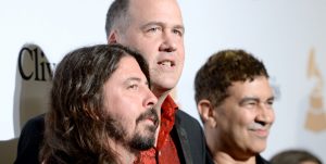 Krist Novoselic se unió a Foo Fighters para un clásico que hacía Nirvana