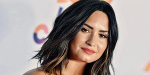 Demi Lovato lanzó el impresionante video de “Dancing with the Devil”