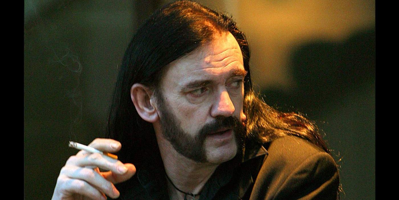 La historia de cómo un cigarrillo salvó a Lemmy de ser amputado