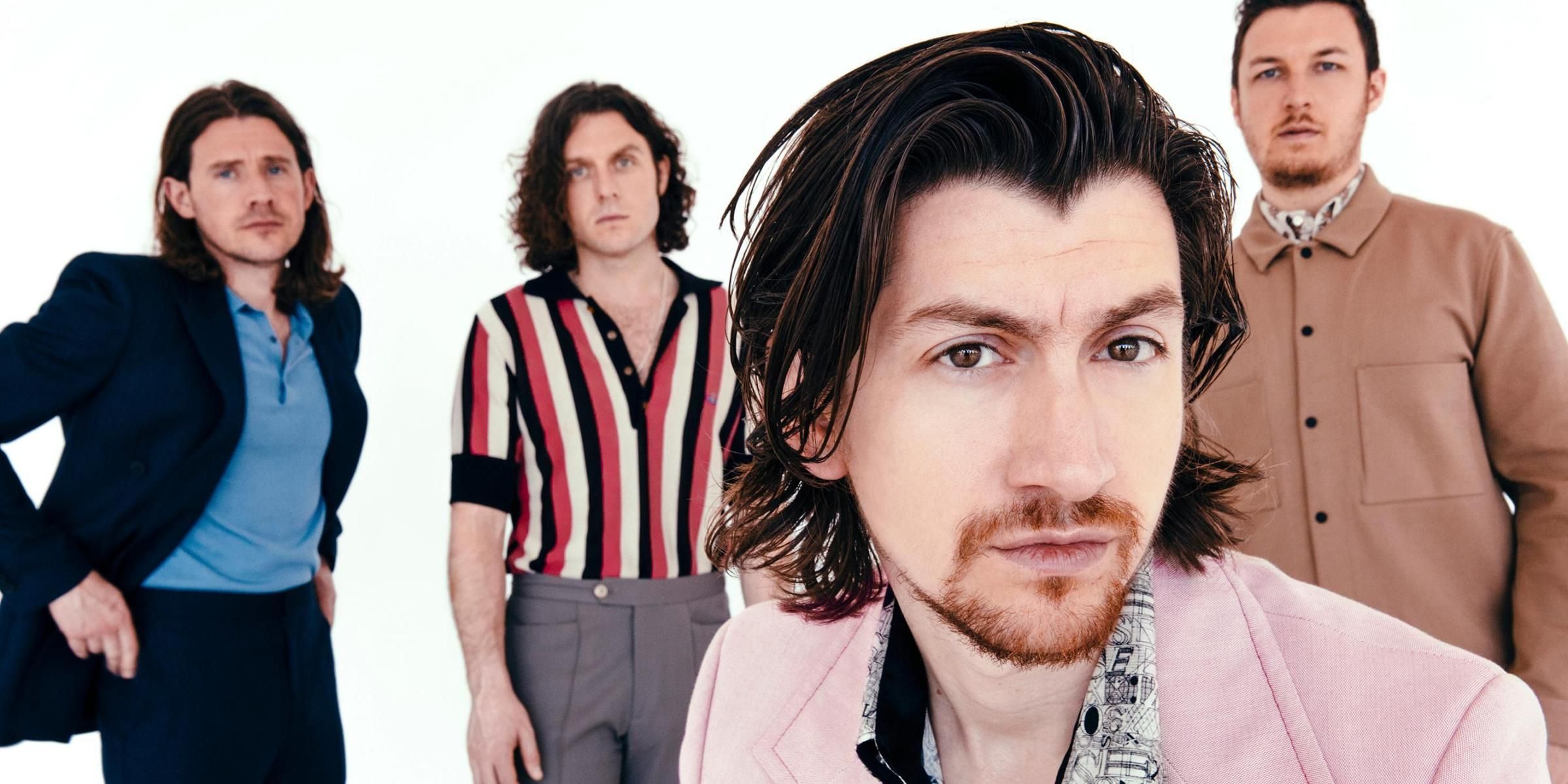 Renovados, maduros; VUELVEN los Arctic Monkeys