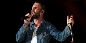 Adam Levine se calentó y declaró con quienes lo atacan por su actuación en el Super Bowl