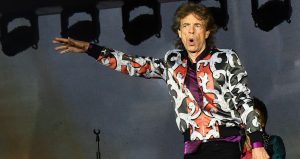 VIDEO: Mick Jagger demuestra que está mejor que nunca luego de operarse del corazón