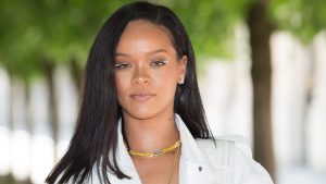 Rihanna sumó una modelo de 67 años para su nueva campaña de Fenty