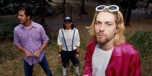 Tesoros preciados: la increíble suma que se pagó por este cardigan de Kurt Cobain