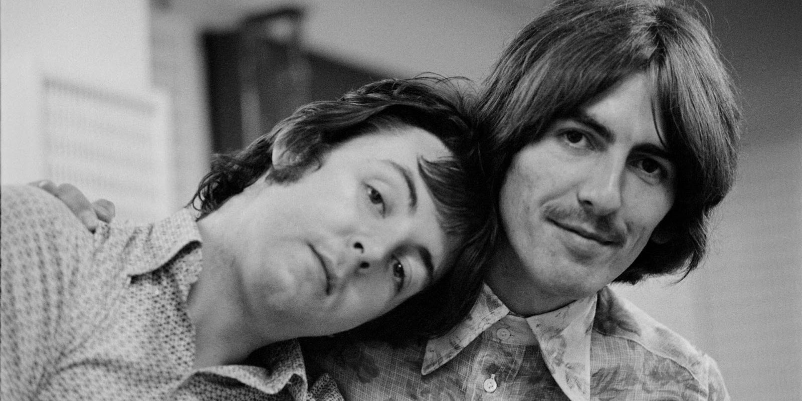 Paul McCartney y George Harrison