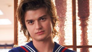 ¡’Steve’ de Stranger Things dio a conocer su nueva canción!