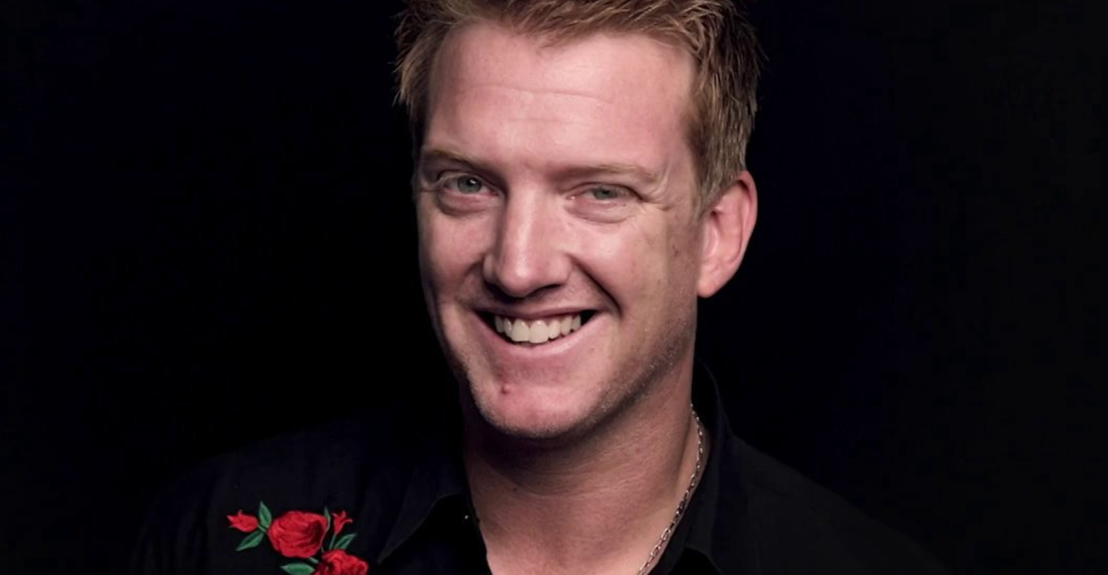 Josh Homme grabó un nuevo disco ¡y sale en octubre!