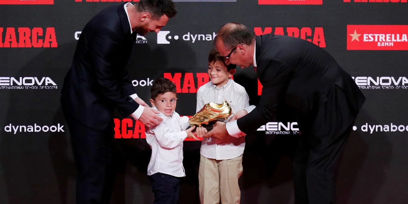 ¡Las travesuras de Mateo Messi en la gala de la Bota de Oro!