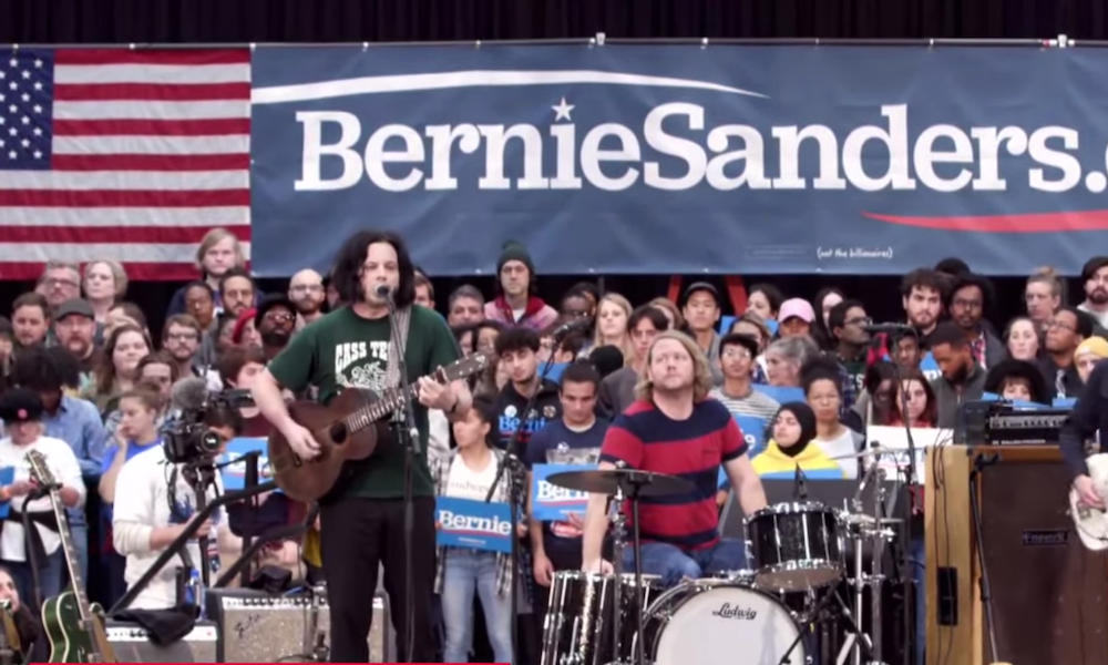 Viva la democracia: Jack White tocó temas de The White Stripes en un acto de Bernie Sanders
