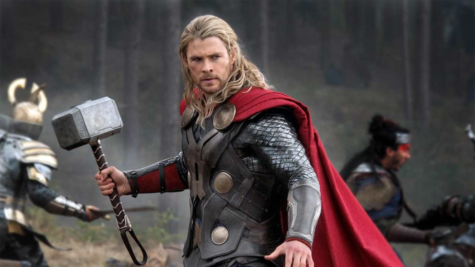 Chris Hemsworth compartió una foto con Tom Hiddleston antes de volverse famosos