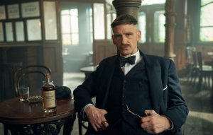 Podés alojarte en la casa de Arthur Shelby ¡y sentirte en el universo de Peaky Blinders!